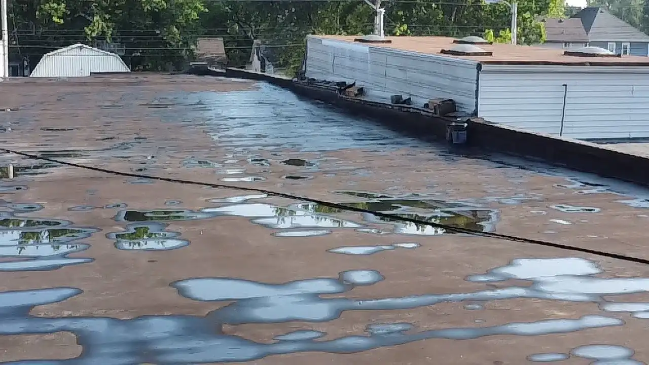 Commercial Roof Repair Park 100: Fast Service & Pricing